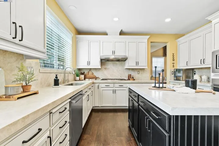 435 Emerson Ct, Discovery Bay, California 94505