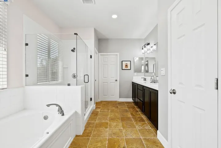 435 Emerson Ct, Discovery Bay, California 94505