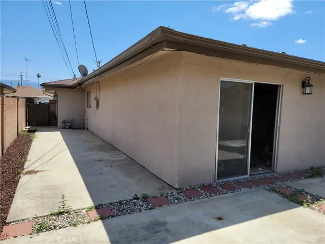 side yard