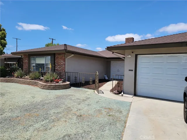 465 Hermosa Street, Hemet, California 92543
