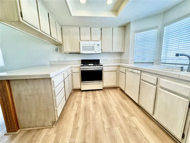 27554 Alta Vista Way, Menifee, California 92585