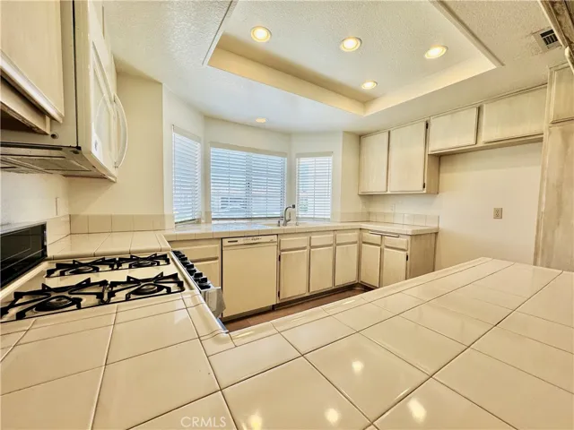 27554 Alta Vista Way, Menifee, California 92585