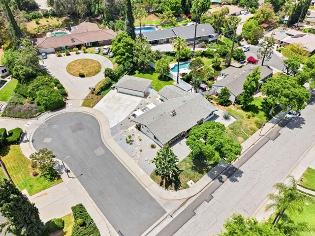 5559 Royal Hill Drive, Riverside, California 92506