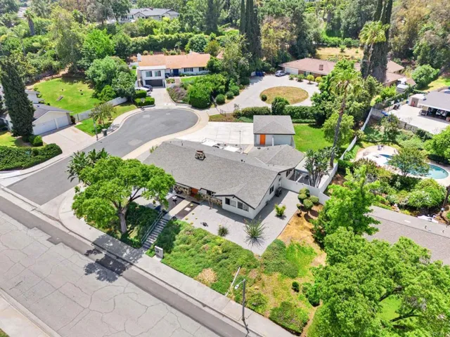 5559 Royal Hill Drive, Riverside, California 92506