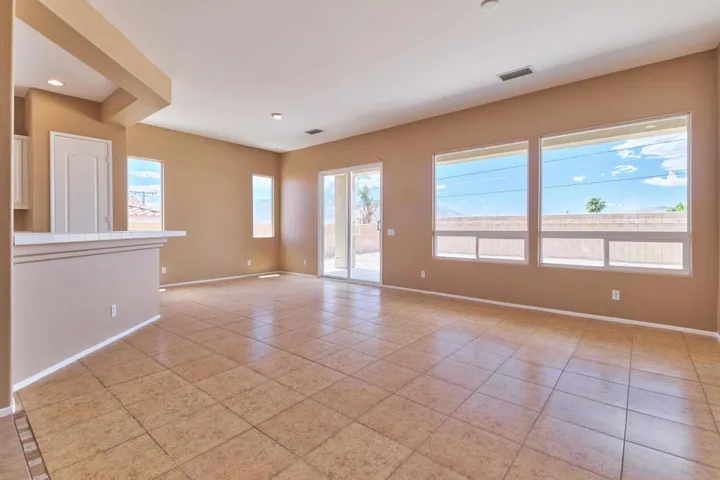 11531Pomelo,DHS,CA8