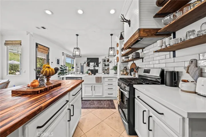 38924 Burton Creek Lane, Murrieta, California 92563
