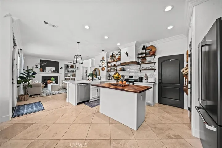 38924 Burton Creek Lane, Murrieta, California 92563