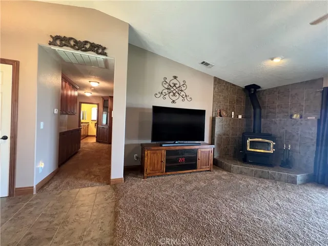 10023 Mirandy Way, Oak Hills, California 92344