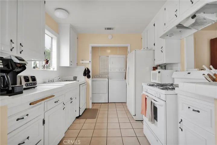 4325 Lindsey Avenue, Pico Rivera, California 90660