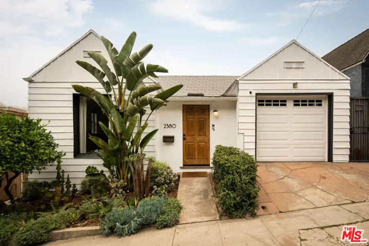 2380 Lake View Avenue, Los Angeles, California 90039