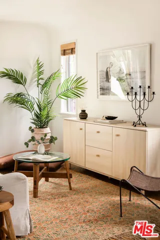 2380 Lake View Avenue, Los Angeles, California 90039