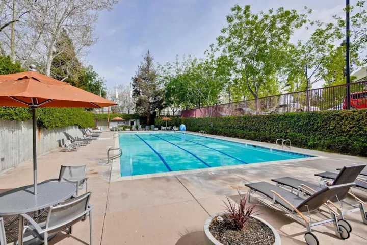 20488 Stevens Creek Boulevard 2204, Cupertino, California 95014