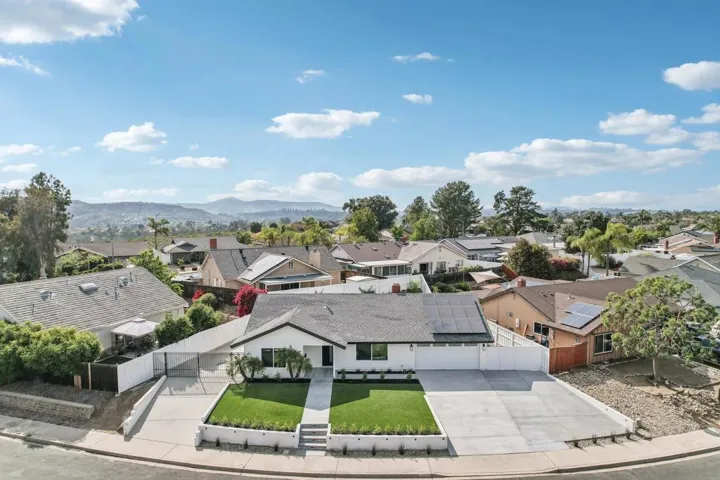 13612 Pequot Drive, Poway, California 92064