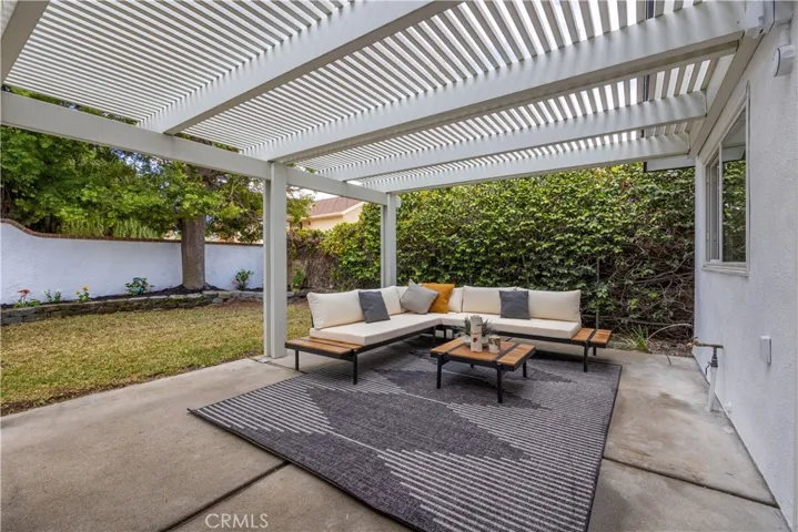 25042 Owens Lake Circle, Lake Forest, California 92630
