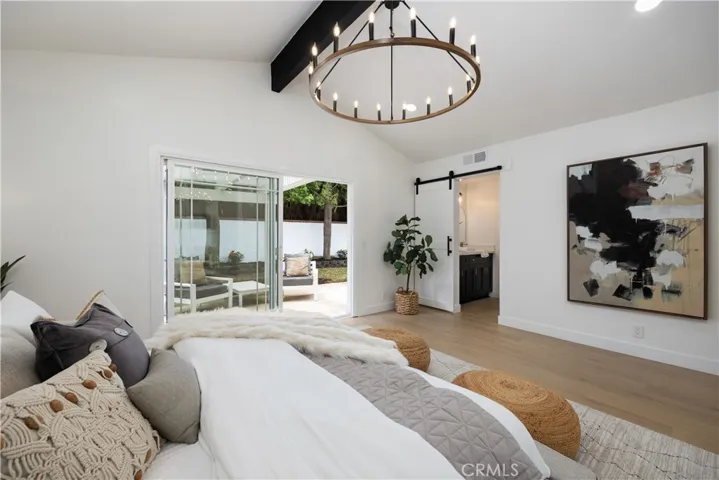 25042 Owens Lake Circle, Lake Forest, California 92630