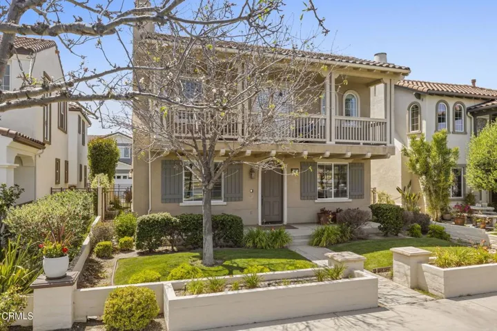 1331 Seabridge exterior front yard