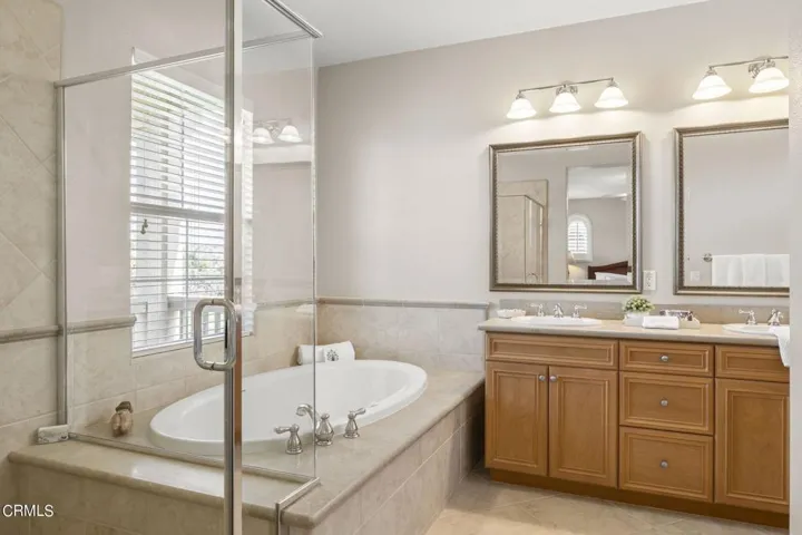 Primary Bathroom Tub