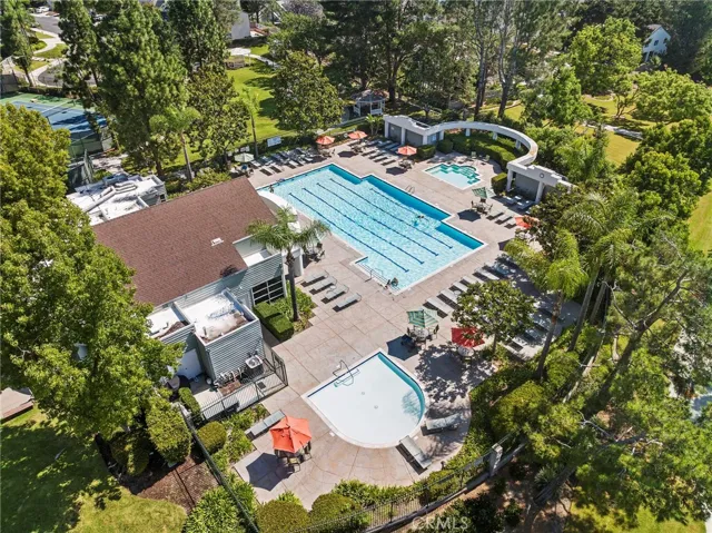 6 Stoneglen 79, Aliso Viejo, California 92656