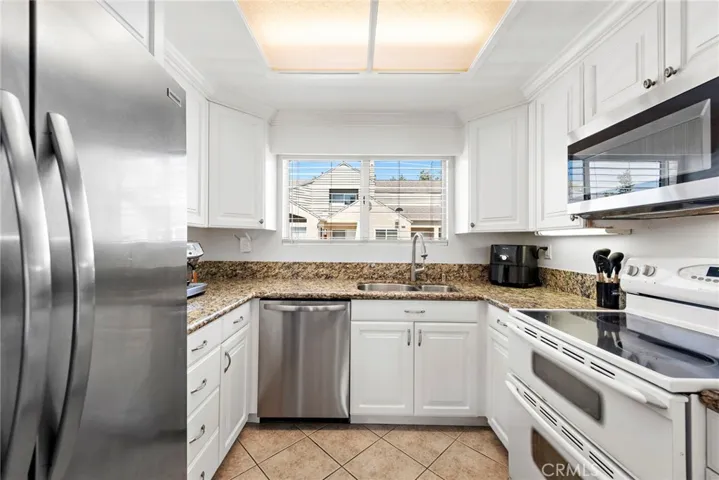 6 Stoneglen 79, Aliso Viejo, California 92656