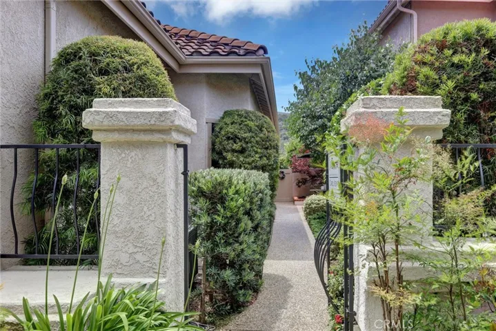 2280 Vista Valley Lane, Vista, California 92084