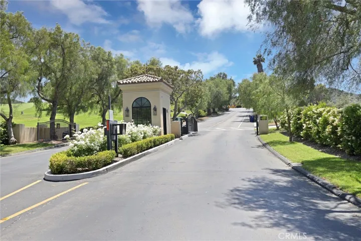 2280 Vista Valley Lane, Vista, California 92084