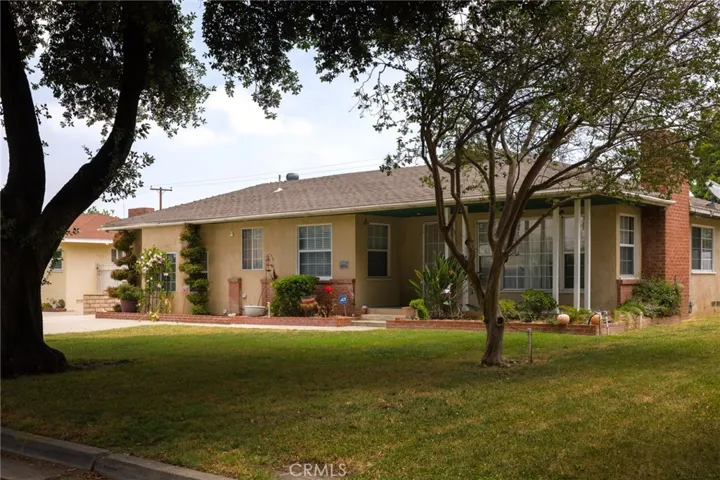 4085 Sequoia Street, Riverside, California 92503