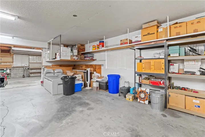 28643 Shenandoah Drive, Lake Arrowhead, California 92352