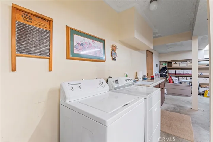 28643 Shenandoah Drive, Lake Arrowhead, California 92352