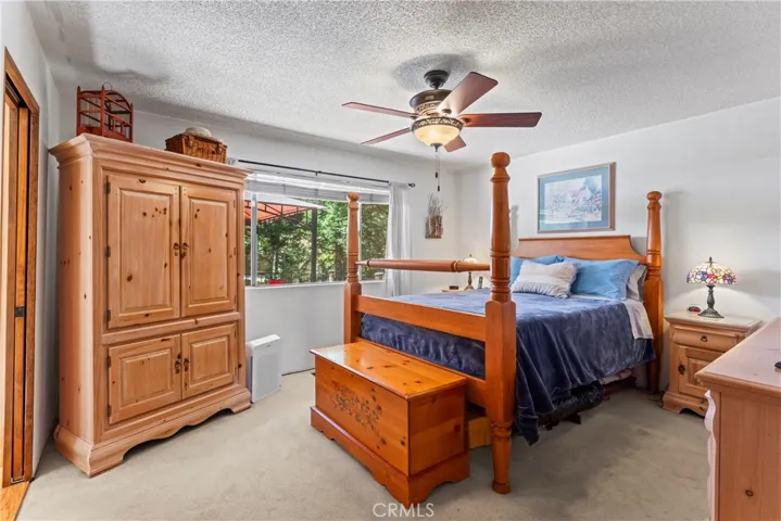 28643 Shenandoah Drive, Lake Arrowhead, California 92352