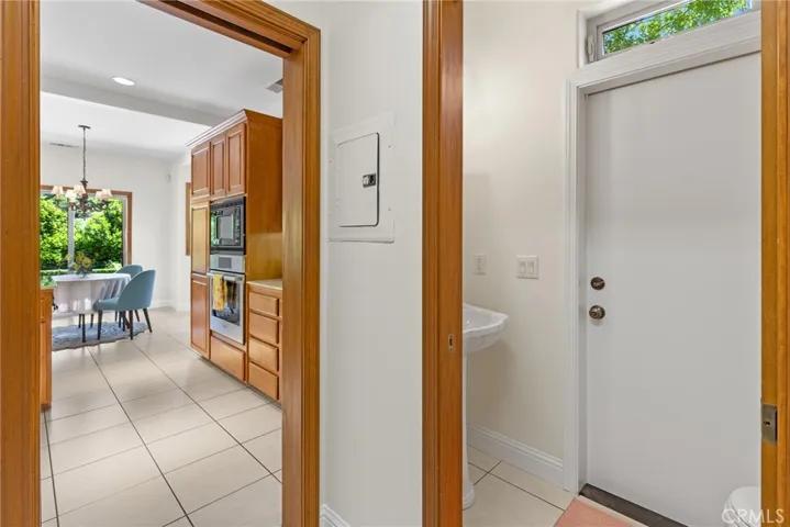 626 Jardin Way, Chico, California 95926