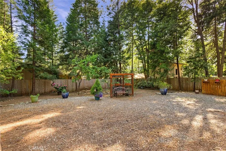 6070 Dana Circle, Magalia, California 95954