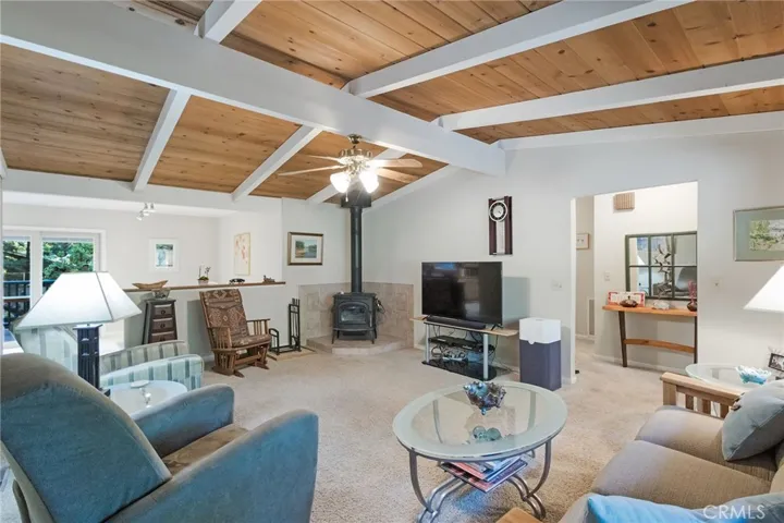 6070 Dana Circle, Magalia, California 95954