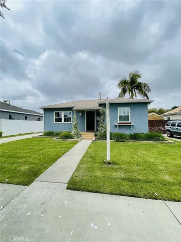 6113 Premiere Avenue, Lakewood, California 90712