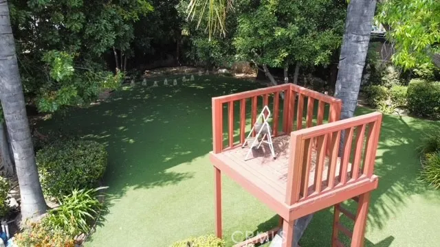 17334 Knapp Street, Northridge, California 91325