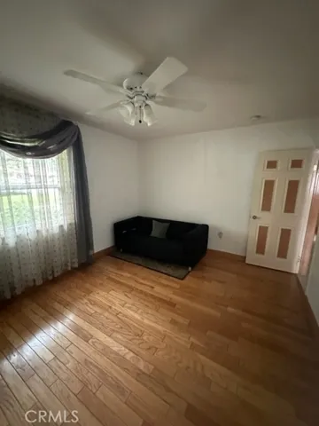 17334 Knapp Street, Northridge, California 91325