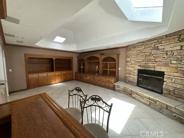 17334 Knapp Street, Northridge, California 91325