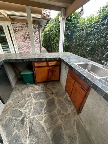 17334 Knapp Street, Northridge, California 91325