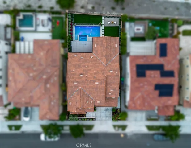 31 Heliotrope, Lake Forest, California 92630