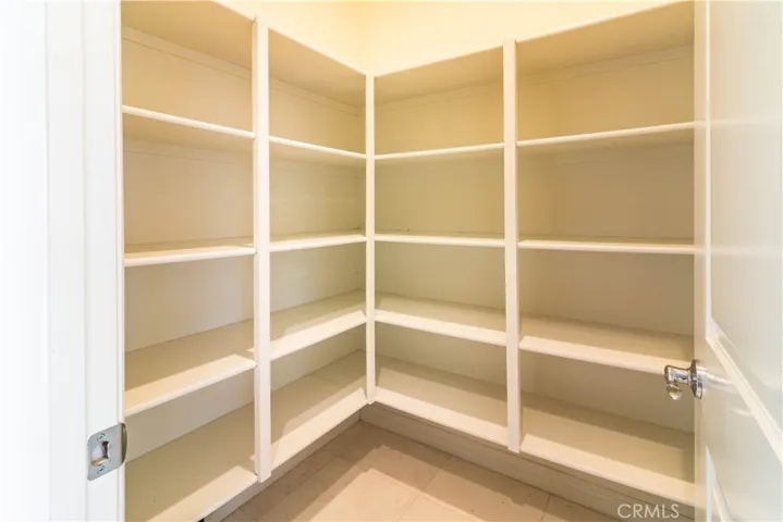 Walk In Pantry