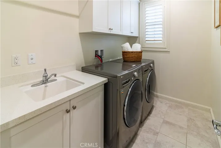 Upstair laundry room