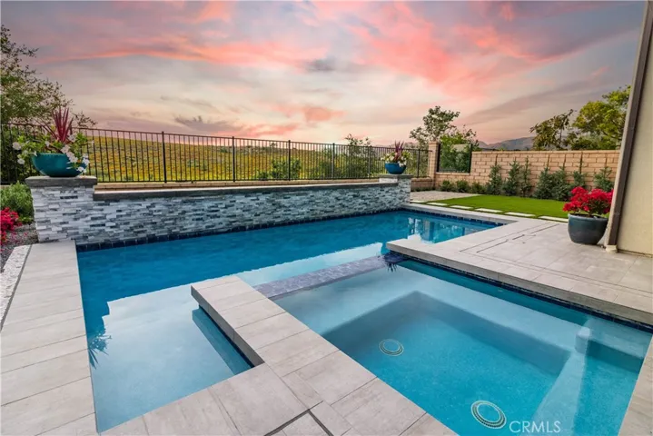 31 Heliotrope, Lake Forest, California 92630