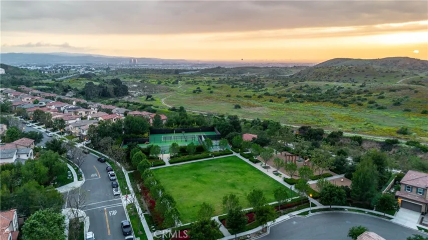 31 Heliotrope, Lake Forest, California 92630