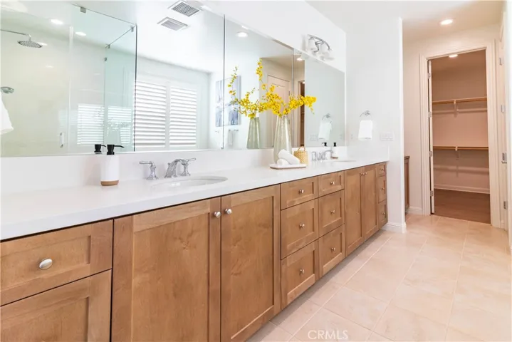 31 Heliotrope, Lake Forest, California 92630