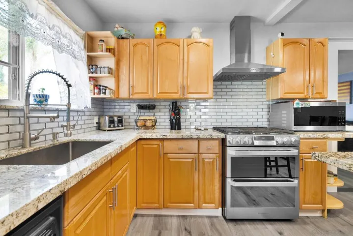 1398 Greenfield Dr, El Cajon, California 92021