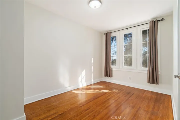 221 W Grandview Avenue, Sierra Madre, California 91024