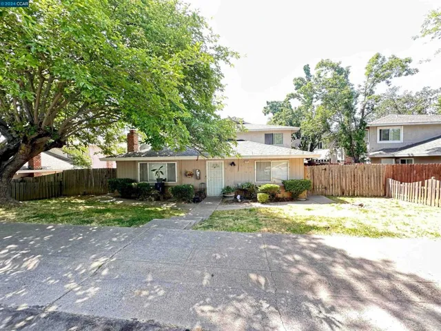 5575 Keoncrest Cir, Sacramento, California 95841