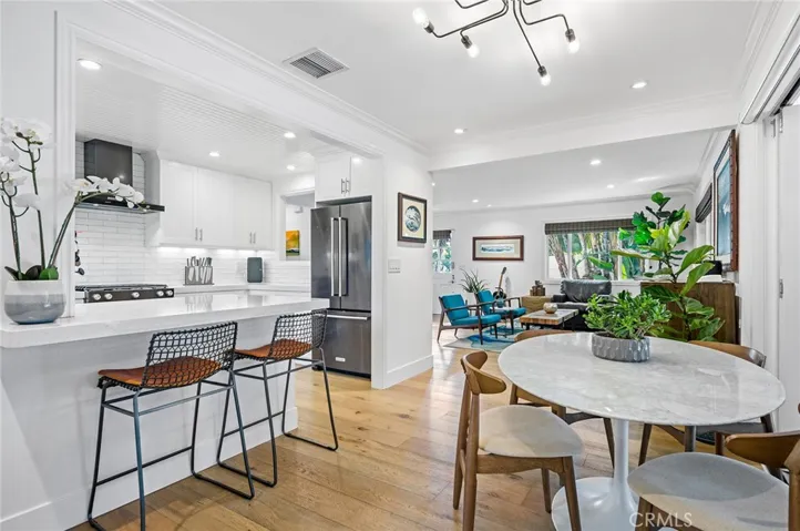 202 Virginia Place, Costa Mesa, California 92627
