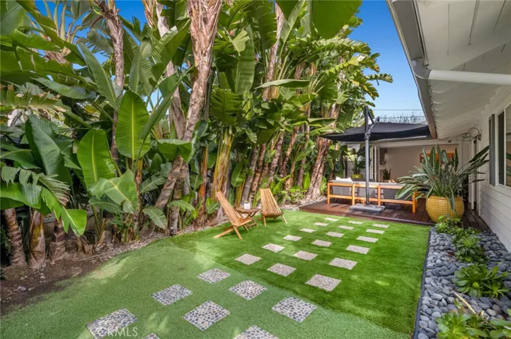 202 Virginia Place, Costa Mesa, California 92627