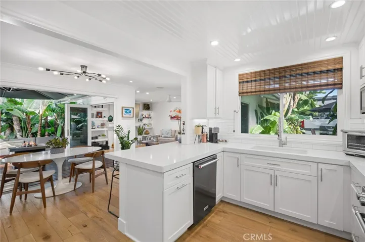 202 Virginia Place, Costa Mesa, California 92627