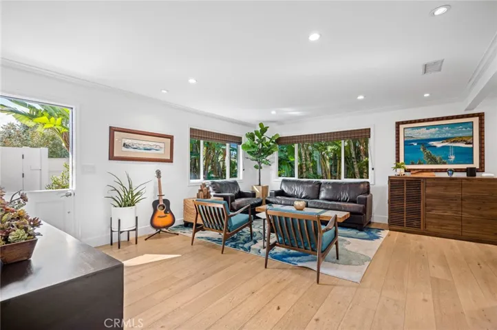 202 Virginia Place, Costa Mesa, California 92627